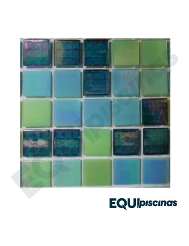 MOSAICO DE VIDRIO 2X2 MEZCLA VERDE Y TURQUESA TORNASOL S/M RH11 CAJA DE 1,07M²